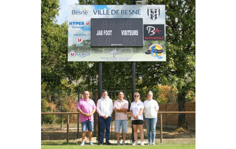 Inauguration du panneau de score